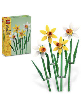LEGO Botanicals: Daffodils (40747) New In Box NIB
